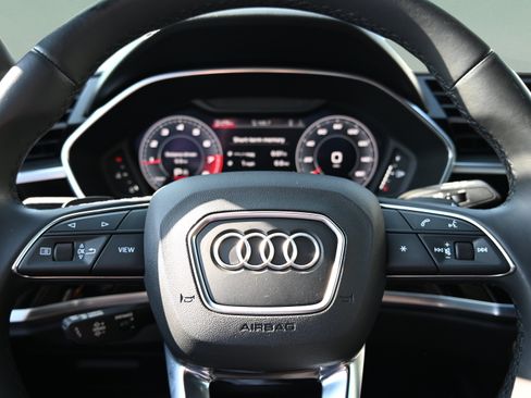 Used 2021 Audi Q3 2.0T Premium Plus w/ Premium Plus Package AWD/4WD image 30