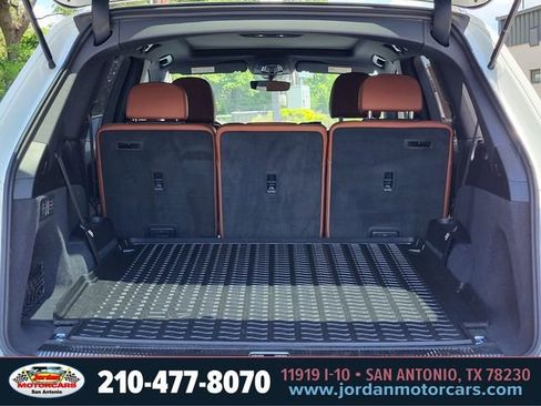 Used 2025 Audi Q7 3.0T Prestige w/ Prestige Package AWD/4WD image 31