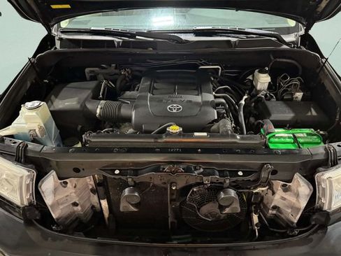 Used 2012 Toyota Sequoia Limited image 34