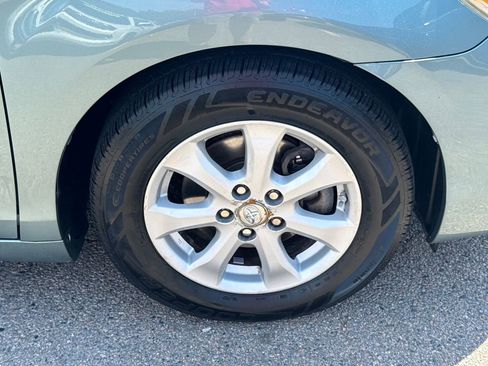 Used 2011 Toyota Camry LE w/ LE Extra-Value Pkg FWD image 40