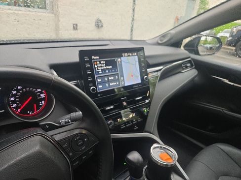 Used 2022 Toyota Camry XSE w/ Navigation Package AWD/4WD image 5