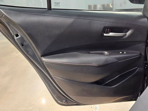 Used 2024 Toyota Corolla SE image 32