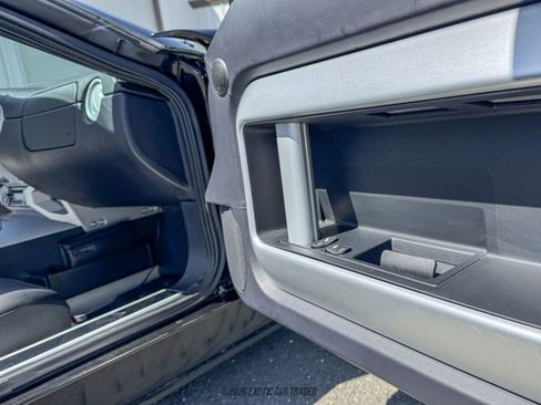 Used 2005 Ford GT image 50