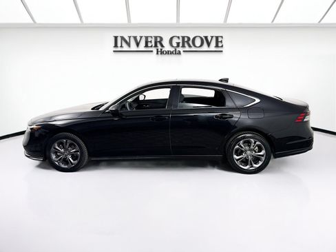 Used 2023 Honda Accord EX image 8