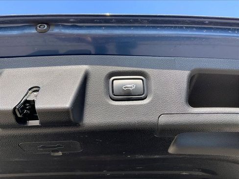 Used 2023 Hyundai Santa Fe SEL AWD/4WD image 35