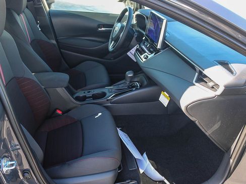New 2026 Toyota Corolla SE FWD image 19