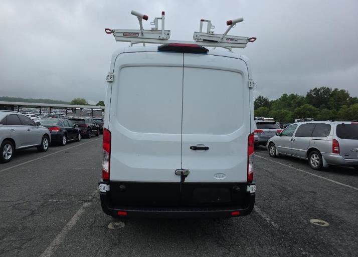 Used 2019 Ford Transit 250 148 Medium Roof RWD image 5