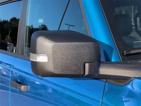 Used 2024 Ford Bronco Wildtrak image 12