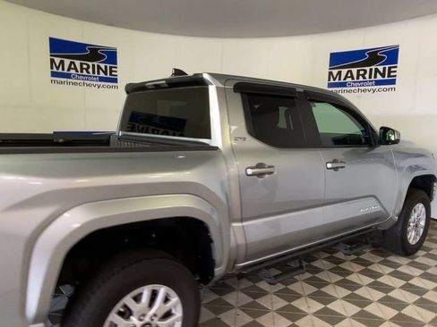 Used 2024 Toyota Tacoma SR5 AWD/4WD image 2