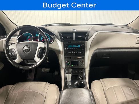 Used 2012 Chevrolet Traverse LTZ AWD/4WD image 17