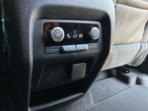 Used 2026 GMC Acadia Elevation w/ Elevation Premium Package AWD/4WD image 36