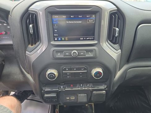 Used 2022 GMC Sierra 3500 Pro w/ Convenience Package AWD/4WD image 19