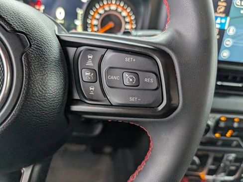 Used 2024 Jeep Wrangler Unlimited Rubicon image 13