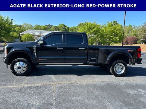 Used 2023 Ford F450 Platinum w/ FX4 Off-Road Package AWD/4WD image 12