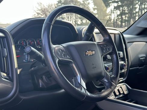Used 2018 Chevrolet Silverado 2500 LTZ w/ Duramax Plus Package image 17