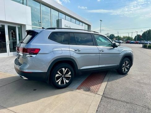 Certified 2026 Volkswagen Atlas SE AWD/4WD image 7