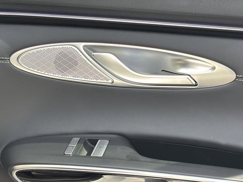 Certified 2026 Genesis GV70 2.5T AWD/4WD image 38