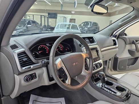 Used 2013 GMC Acadia SLT FWD image 19