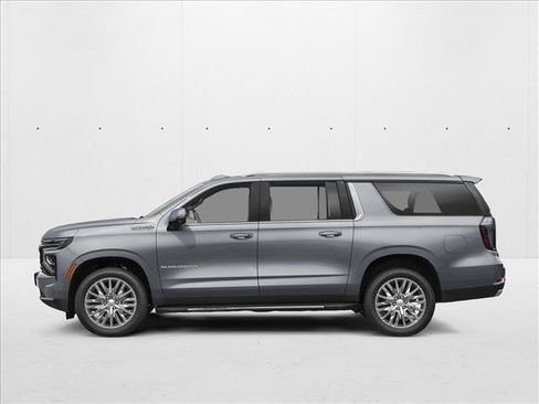 New 2026 Chevrolet Suburban High Country RWD image 3