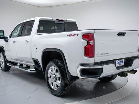 Used 2023 Chevrolet Silverado 2500 LTZ w/ LTZ Convenience Package image 3