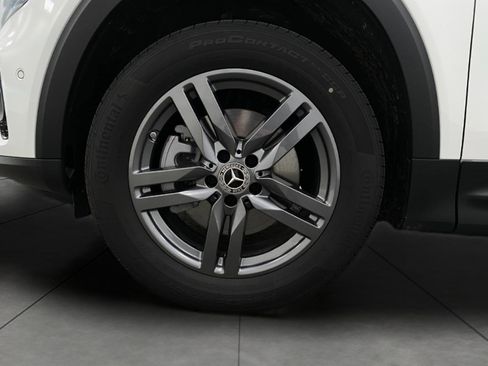 Certified 2026 Mercedes-Benz GLB 250 4MATIC image 12