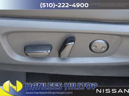 New 2026 Nissan Pathfinder SL w/ SL Premium Package AWD/4WD image 14