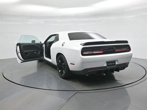 Used 2023 Dodge Challenger R/T image 31