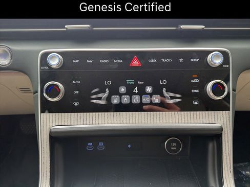 Certified 2026 Genesis GV80 2.5T Select AWD/4WD image 21