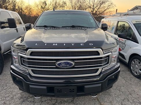Used 2019 Ford F150 Limited w/ Trailer Tow Package image 11