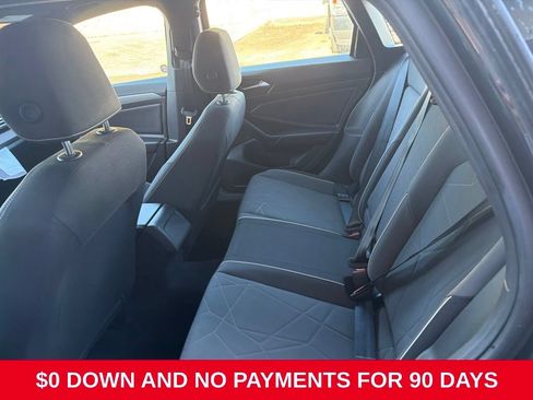 Used 2025 Volkswagen Jetta Sport FWD image 9