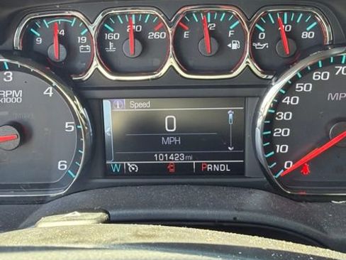 Used 2018 Chevrolet Silverado 1500 LT w/ Texas Edition RWD image 7