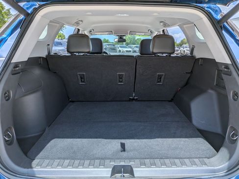 Used 2021 GMC Terrain SLT w/ Infotainment Package II FWD image 13