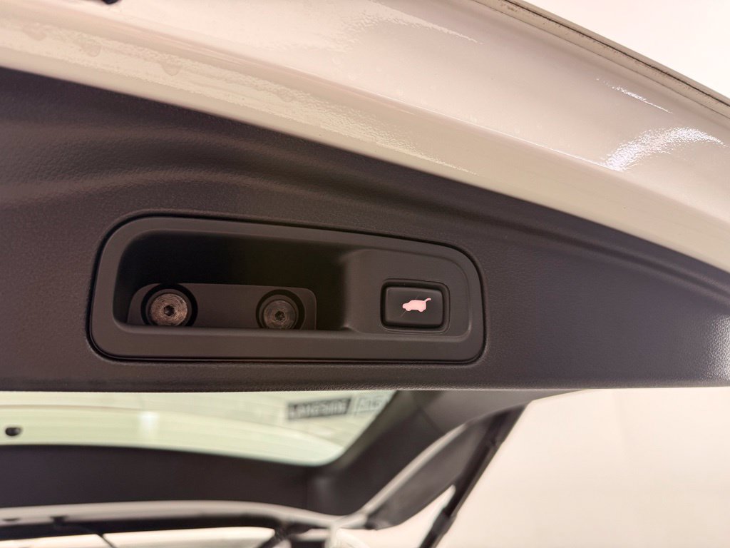 Used 2018 Honda Pilot Elite image 17