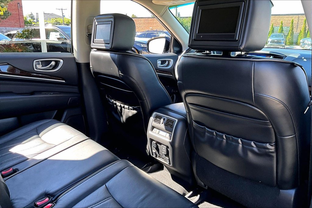 Used 2013 INFINITI JX35 AWD w/ Premium Pkg image 29