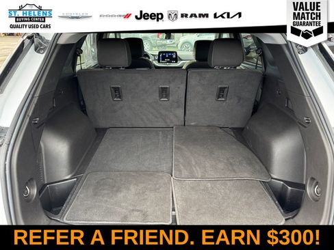 Used 2023 Chevrolet Blazer LT image 8