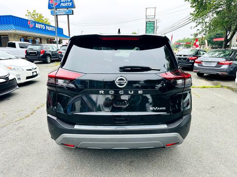 Used 2021 Nissan Rogue SV image 5