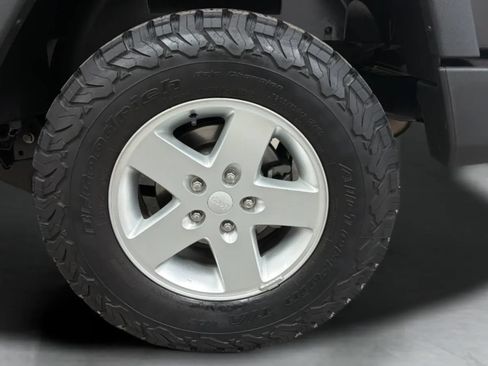 Used 2014 Jeep Wrangler Sport w/ Quick Order Package 24S AWD/4WD image 26