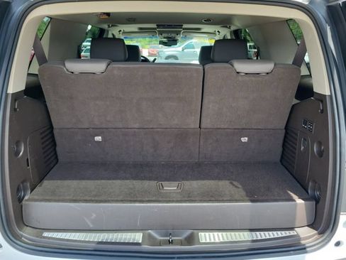 Certified 2019 GMC Yukon Denali w/ Denali Ultimate Package AWD/4WD image 11
