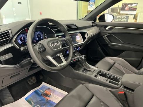 Used 2025 Audi Q3 2.0T Premium AWD/4WD image 12