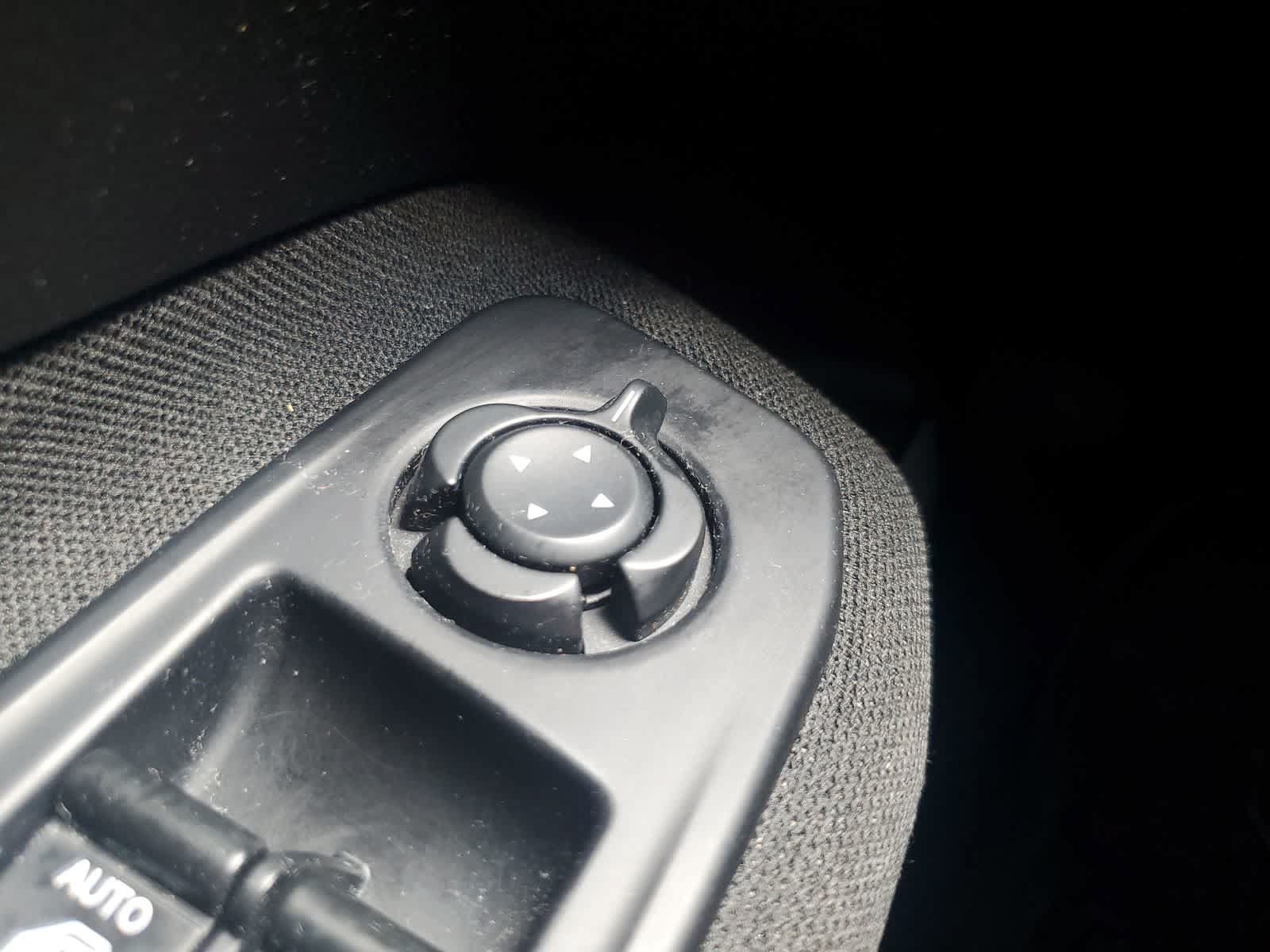 Used 2018 Jeep Renegade Sport w/ Power & Air Group FWD image 25