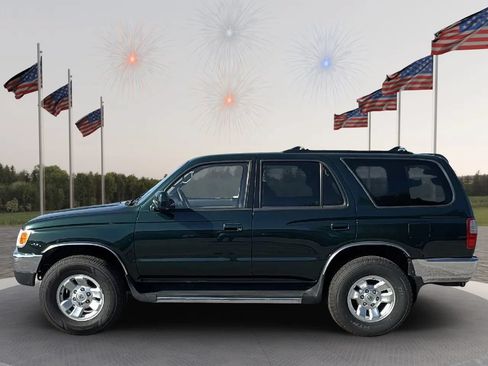 Used 1998 Toyota 4Runner SR5 w/ Preferred Equipment Group 1 AWD/4WD image 6
