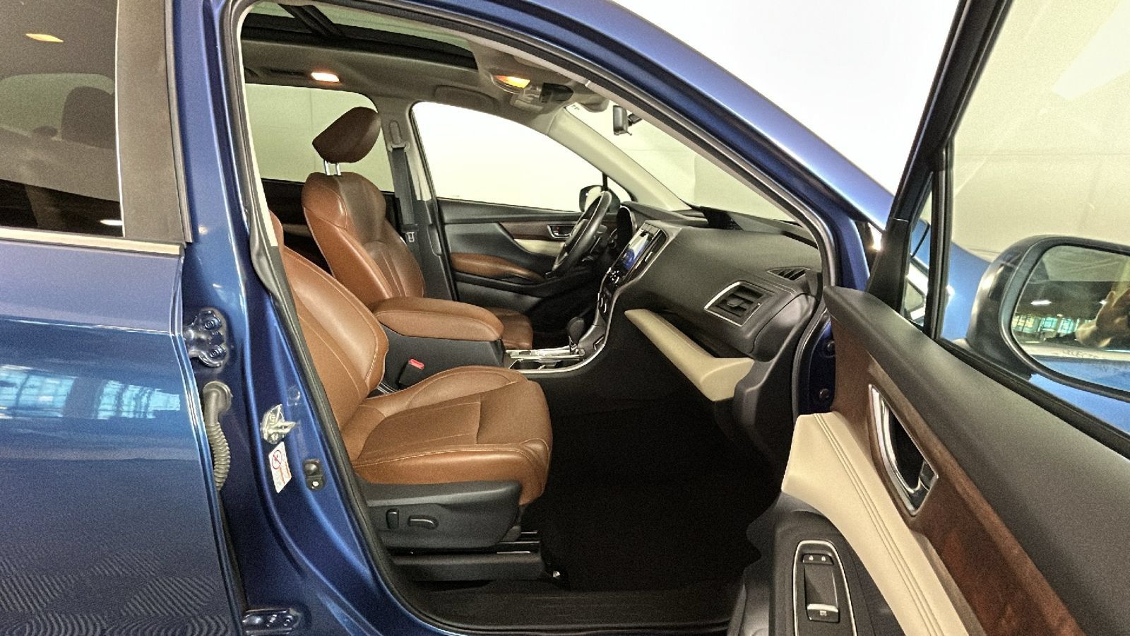 Used 2019 Subaru Ascent Touring w/ Popular Package #2 AWD/4WD image 35