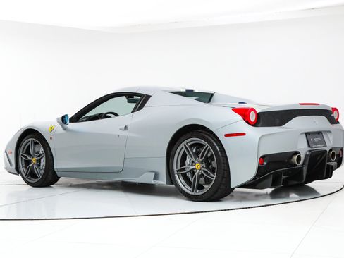 Certified 2015 Ferrari 458 Speciale A image 9
