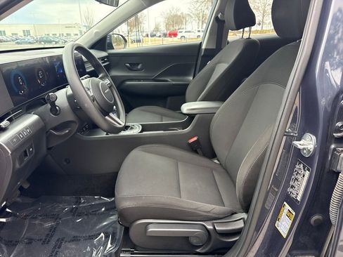 Used 2024 Hyundai Kona SE image 13