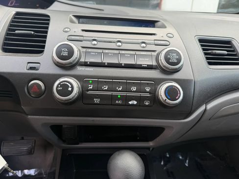 Used 2007 Honda Civic LX image 25