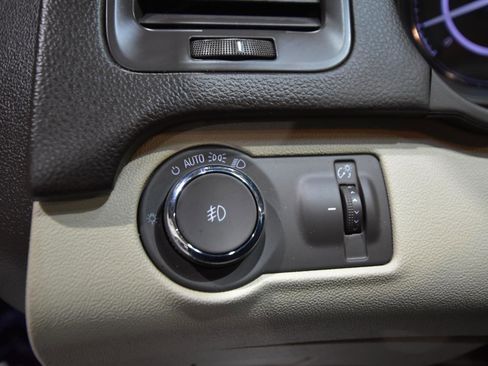 Used 2016 Buick Regal image 17