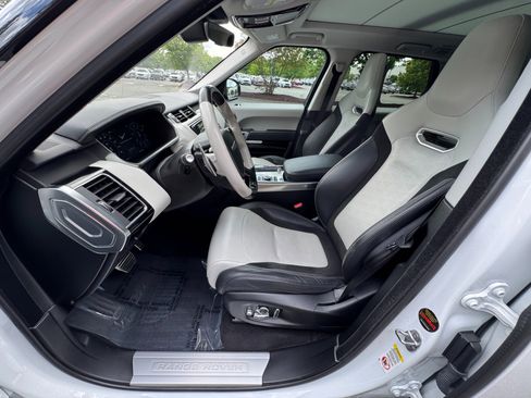 Used 2020 Land Rover Range Rover Sport SVR AWD/4WD image 21