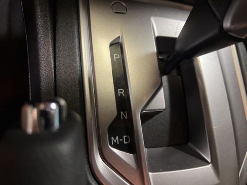 Used 2018 Subaru Crosstrek 2.0i Premium w/ Eyesight System image 28