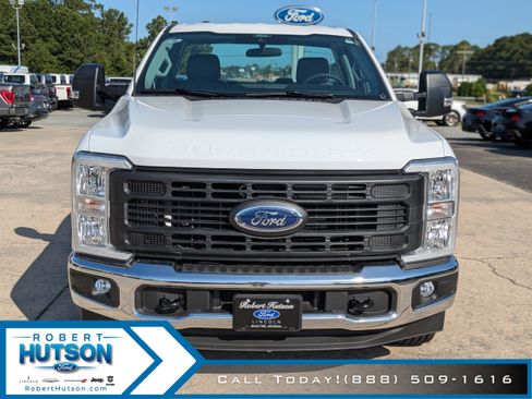 New 2025 Ford F250 XL w/ XL Chrome Package image 3