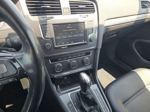 Used 2017 Volkswagen Golf Alltrack S AWD/4WD image 30